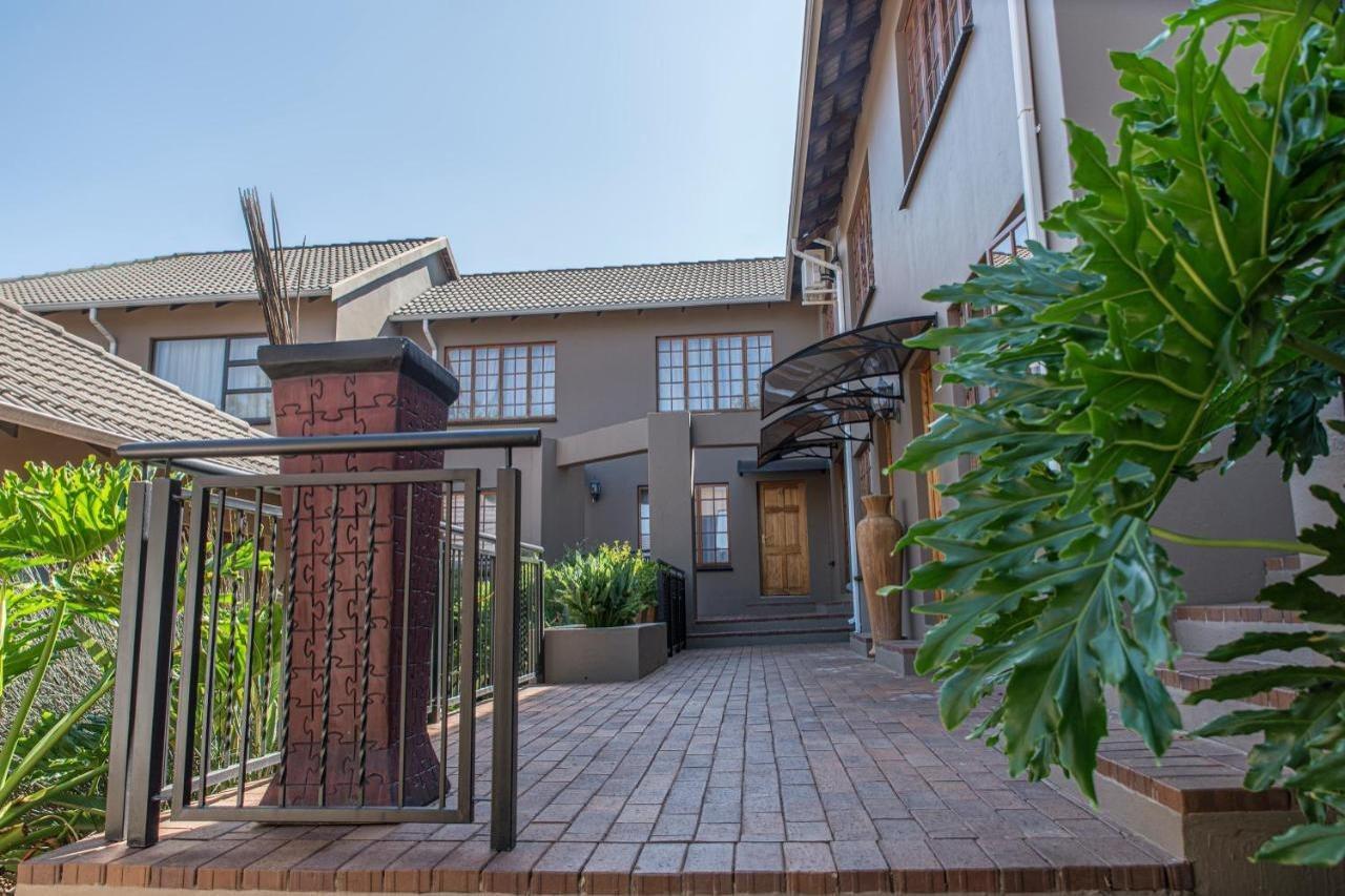 אידנווייל Ruth Avenue Guest House מראה חיצוני תמונה