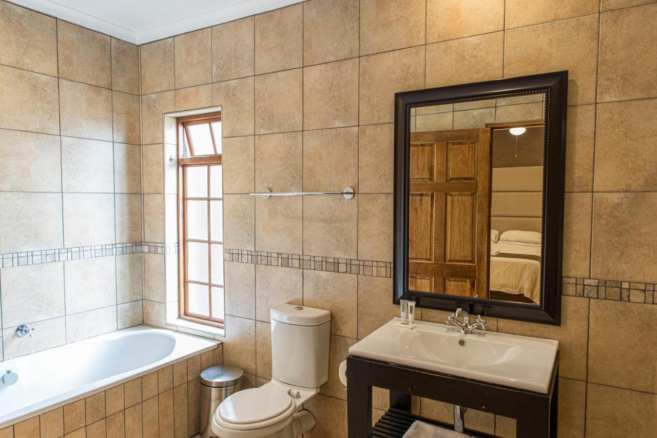 אידנווייל Ruth Avenue Guest House מראה חיצוני תמונה